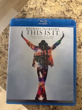 Michael Jackson "This Is It" Blu-ray DVD